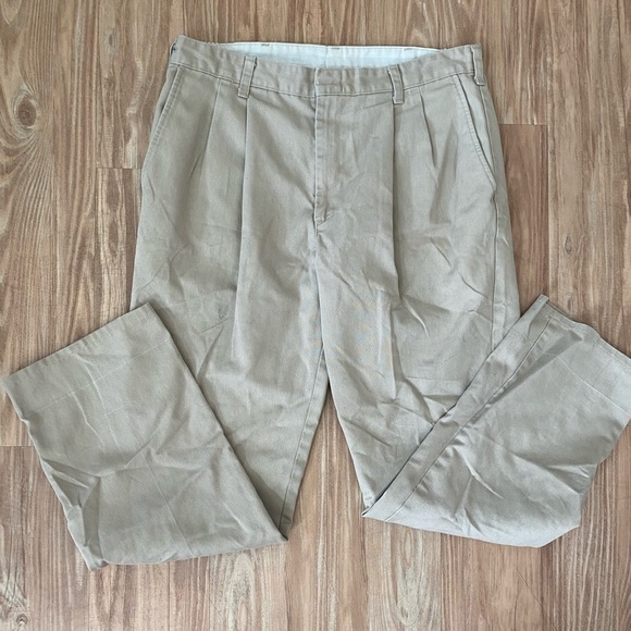 Flynn O’Hara Khaki Pants Size 18 Husky - Picture 3 of 6